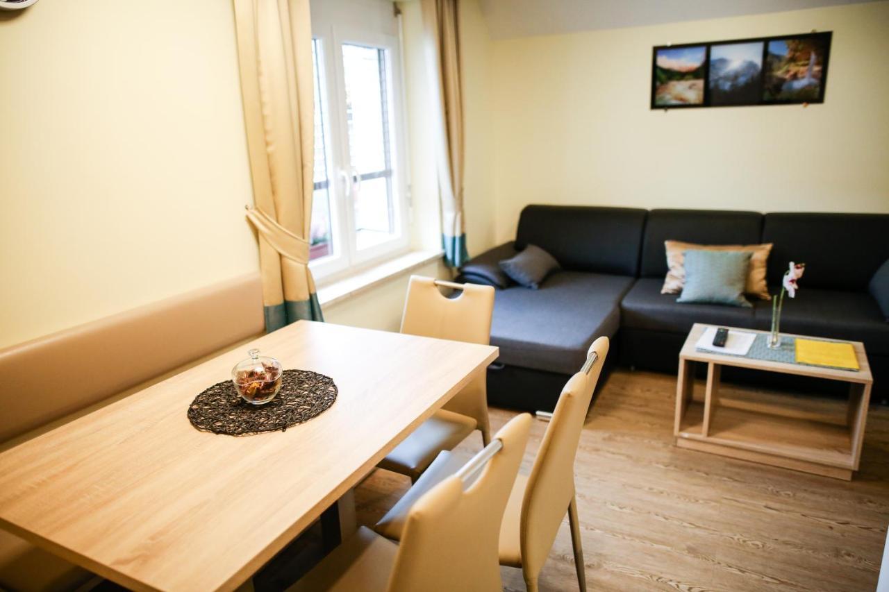 Guest House Vila Moj Mir Ратече Экстерьер фото